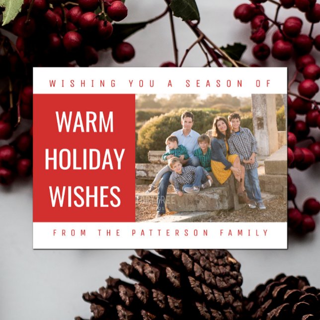 Cartão com fotos de Feriados Geométricos Negros| V (Red Bold Geometric Holiday Photo Card)