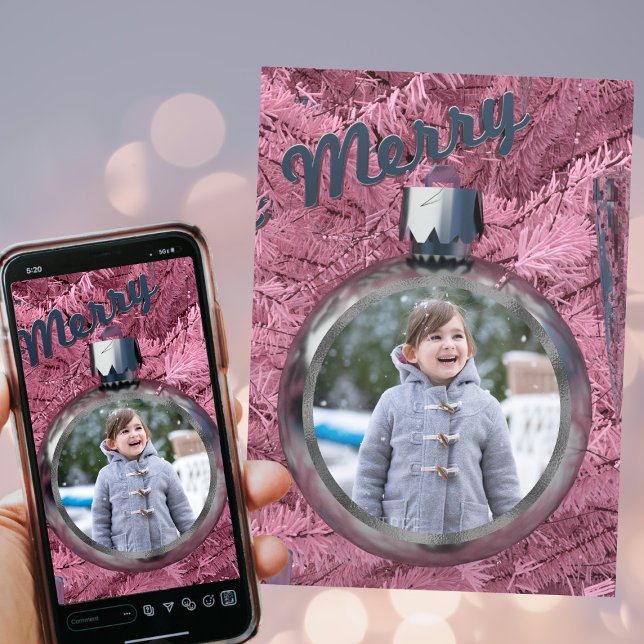 Cartão com fotos de Natal de Bauble, cor-de-rosa f (Dreaming of a pink Christmas? Just upload a family photo. Available as a digital download too)