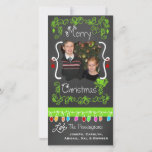 Cartão com fotos de Natal Merry Chalkboard<br><div class="desc">Feliz cartões com fotos de Natal com uma aparência de quadro comum, muitas espirais de verde limão e texto que lê Feliz Natal, uma série de luzes coloridas em várias cores, ornamentos de verde limão e vermelhos pendurados, e áreas que você pode personalizar esses belos e brilhantes cartões com fotos...</div>