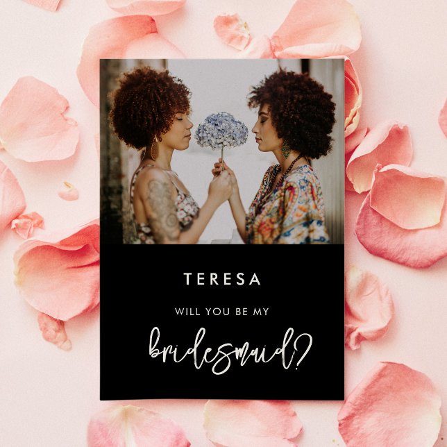 Cartão com fotos de proposta de Bridesmaid preto t (Criador carregado)