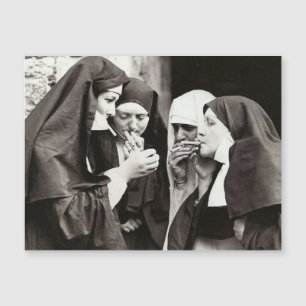 Cartão com fotos DE VINTAGEM DE FUMO NUNS