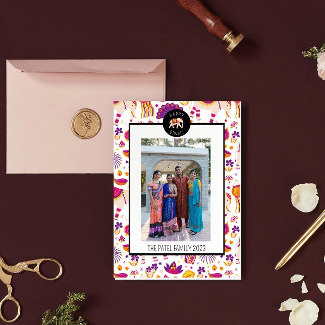 Cartão com fotos Feliz de Férias do Elefante Diwal (Criador carregado)