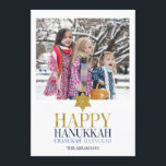 Cartão com fotos Feliz de Férias Hanukkah Chanukah<br><div class="desc">O design de folha de ouro simulado por "faaux" é incorporado neste design. Personalize o texto personalizado acima. Você pode encontrar itens de coordenação adicionais na nossa coleção "Happy Hanukkah Chanukah".</div>