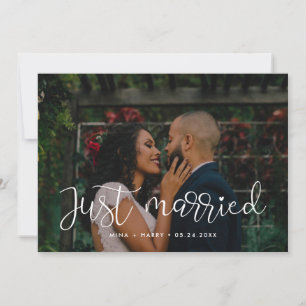 Cartão com fotos lunático do casamento do recem