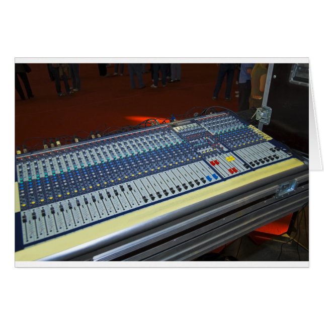 Cartão console de mistura audio - o conselho sadio (Frente Horizontal)
