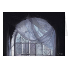 Cartão Cortina azul em uma janela arqueada