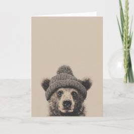 Cartão Cozy Bear in Beanie - Cute Winter Animal 