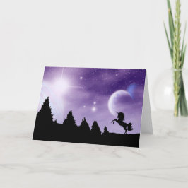 Cartão Criação de uma Shilhouette Unicorn com céu roxo