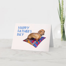 Cartão Dachshund no coxim, dia dos pais feliz
