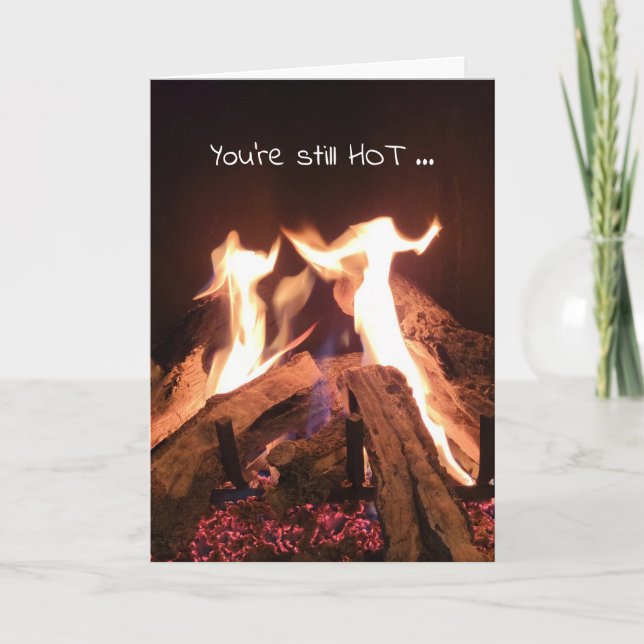 Cartão Dançando Chamas de Aniversário (Frente)