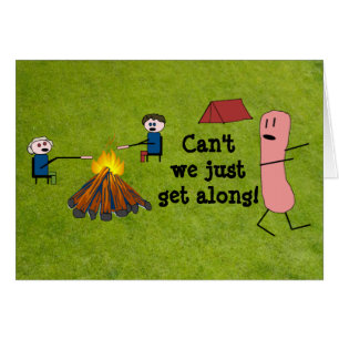 Cartão de acampamento engraçado do Hotdog