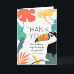 Cartão De Agradecimento Aniversário Folha Tropical do Tucano<br><div class="desc">Este cartão de agradecimento de aniversário infantil apresenta um fundo branco com um tucano e folhas tropicais coloridas.  Personalize de acordo com as suas necessidades. Você pode encontrar mais produtos correspondentes na minha loja.</div>