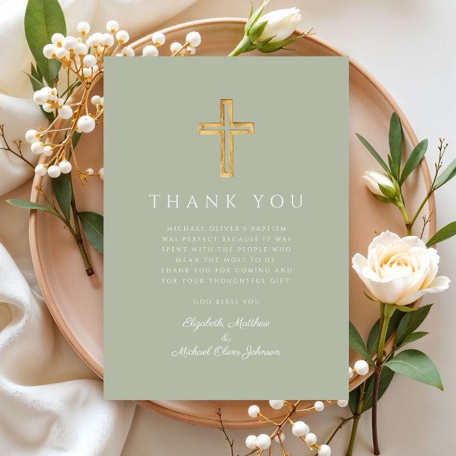 Cartão De Agradecimento Batismo da Cruz Verde Moderna (Modern Sage Green Cross Baptism Thank You Card)