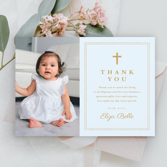 Cartão De Agradecimento Batismo religioso Dourado Clássico (Simple boys photo baptism thank you card with gold cross.)