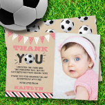 Cartão De Agradecimento Bola De Futebol Qualquer Idade Foto De Aniversário<br><div class="desc">Diga obrigado seu estilo com este primeiro aniversario de tendências,  obrigado cartas. O texto e a foto do modelo é fácil de personalizar e sua família e amigos ficarão entusiasmados quando receberem esse obrigado fabuloso.</div>