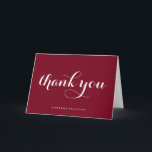 Cartão De Agradecimento Bold Modern Calliografia Burgundy<br><div class="desc">Enviar obrigados com este cartões de agradecimentos personalizável. Apresenta caligrafia moderna e uma simples tipografia num fundo burgundy. Personalize adicionando seu nome ou outros detalhes. Este cartões de agradecimentos de caligrafia é perfeito para negócios,  casamentos,  chás de panela,  chás de fraldas,  graduações e muito mais.</div>