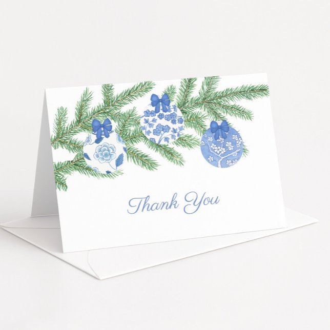 Cartão De Agradecimento Bolinhas de Natal Azuis Clássicas para Chá de Noiv (Blue and white chinoiserie baubles holiday theme thank you card)