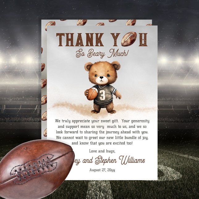 Cartão De Agradecimento Boy Barly Espera Chá de fraldas Americano de Futeb (Teddy Bear Boy American Football Baby Shower "Thank You Beary Much!" Flat Thank You Card Bearly Wait)