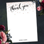 Cartão De Agradecimento Caligrafia com Corações e Cobre Confetti<br><div class="desc">Aqui está uma escolha festiva para as suas necessidades de cartões de agradecimentos de casamento. Sobre um fundo branco (a cor pode ser alterada para qualquer coisa que você preferir), coloquei um gráfico de tipografia que diz "obrigado você" com uma fonte elaborada embelezada com corações. Atrás do texto, e também...</div>
