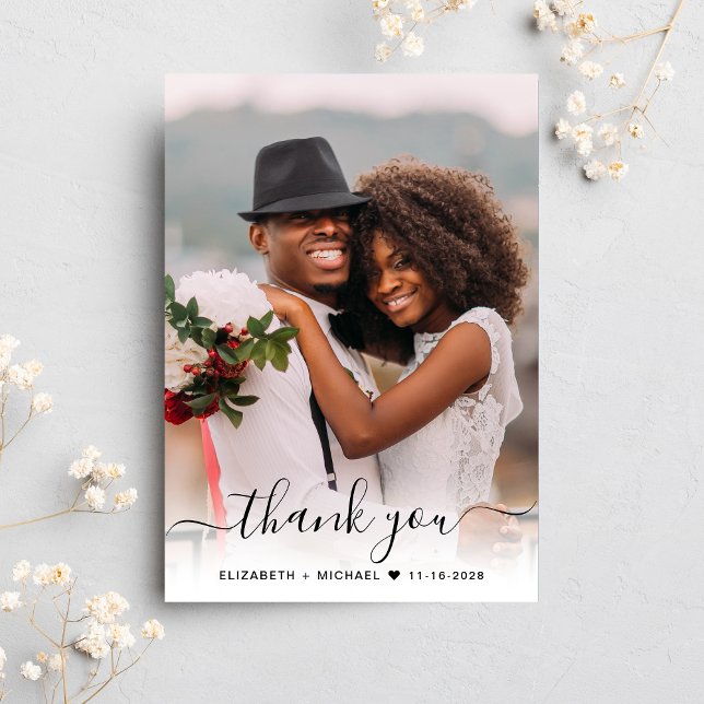 Cartão De Agradecimento Casamento Azul com Sobreposição de Foto Script (Celebrate your love story with a thank you card showcasing your favorite wedding day photo)