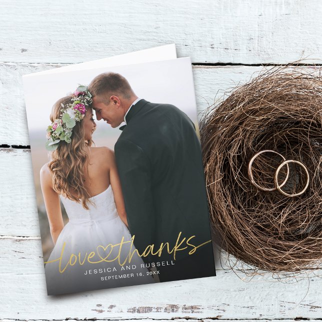 Cartão De Agradecimento Casamento com Fotos e Letra Dourada em Script com  (Criador carregado)
