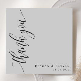 Cartão De Agradecimento Casamento com Letra Caligráfica Suave Cinza
