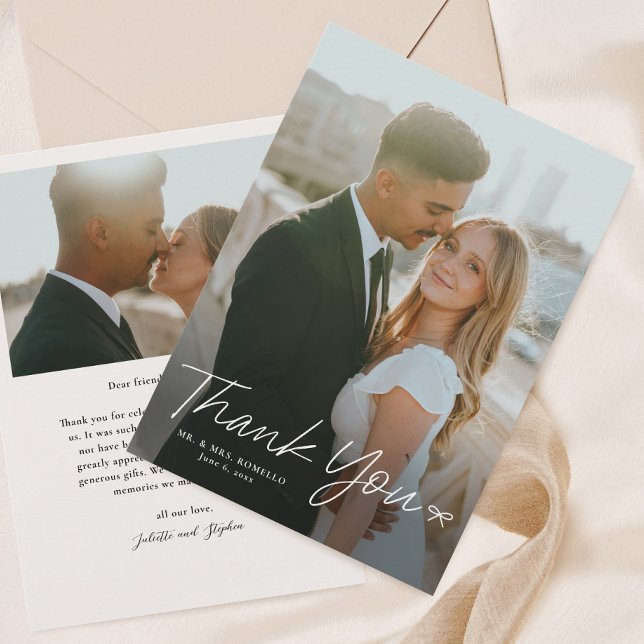Cartão De Agradecimento Casamento de Foto com Arco de Roteiro Simples (Handwritten Wedding Photo Thank You cards with bow.)