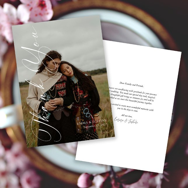 Cartão De Agradecimento Casamento de Fotografia de Script Vertical Elegant (Personalized Elegant Vertical Script Photo Wedding Thank You Card)