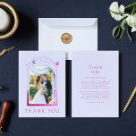 Cartão De Agradecimento Casamento de Fotografias da Estrela Solar Rosa-Ros<br><div class="desc">Lavanda Mística Chic Rosa Sol Lua Rosa Sol Estrelas Espaço Celestial Foto Casamento Obrigado Cartões mostra o sol, a lua e as estrelas com um quadro rosa e roxo em volta da sua foto favorita em um fundo de lavanda pastel. No verso, adicione a mensagem do seu obrigado personalizado. Personalize...</div>
