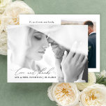 Cartão De Agradecimento Casamento de Fotografias de Caligrafia Moderna e O<br><div class="desc">Obrigado seus convidados por fazer parte de seu dia especial com um lindo Cartões de agradecimentos de casamento Foto por Amor e Obrigados Modernos. Este cartão maravilhoso apresenta uma elegante fonte de caligrafia moderna e duas fotos doces, uma sangra de cheio. Além disso, a parte de trás do cartão permite...</div>