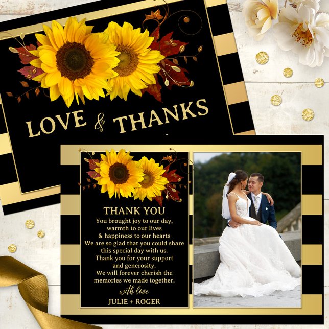 Cartão De Agradecimento Casamento de Fotografias em Strike Dourado de Gira (Gorgeous photo Thank You card featuring festive sunflowers and fall leaves on a chic gold stripe)