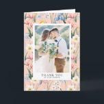 Cartão De Agradecimento Casamento de Fotos de Flores Botânicas primavera<br><div class="desc">Envie obrigados para a família e amigos por fazerem parte do vosso dia especial com este cartões de agradecimentos de casamento personalizável. Apresenta um padrão botânico de tulipas,  narciso. freesia rosa. íris azul,  aquiólia e folhagem. Esse cartões de agradecimentos botânico também será perfeito para graduações e outros eventos.</div>