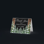 Cartão De Agradecimento Casamento de Madeira Neve Negra e Pinus<br><div class="desc">cartões de agradecimentos de casamento com seus nomes e encontro. Madeira marrom russa,  fundo nevando e floresta nevada. Cozy Vintage country. Mais itens estão disponíveis neste estilo na nossa loja. Você pode editar o design,  alterar cores,  fontes e adicionar texto extra clicando no link "personalizar mais".</div>