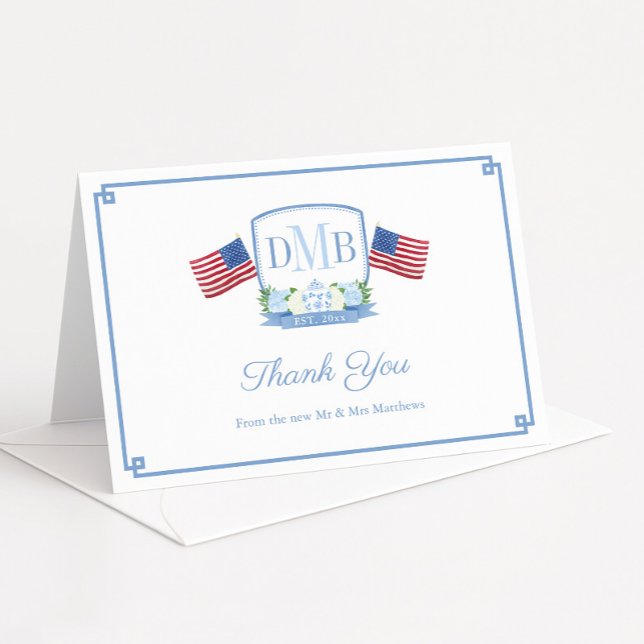 Cartão De Agradecimento Casamento De Monograma Azul E Branco Patriótico (Elegant and patriotic monogram crest with three letters, USA flags, hydrangeas and ginger jar)