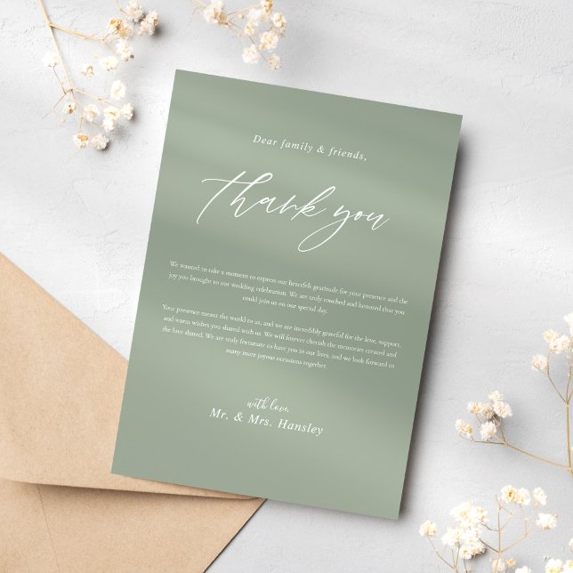 Cartão De Agradecimento Casamento Elegante Clássico de Caligrafia Verde Sa (Sage Green Calligraphy Classic Elegant Wedding Thank You Card)