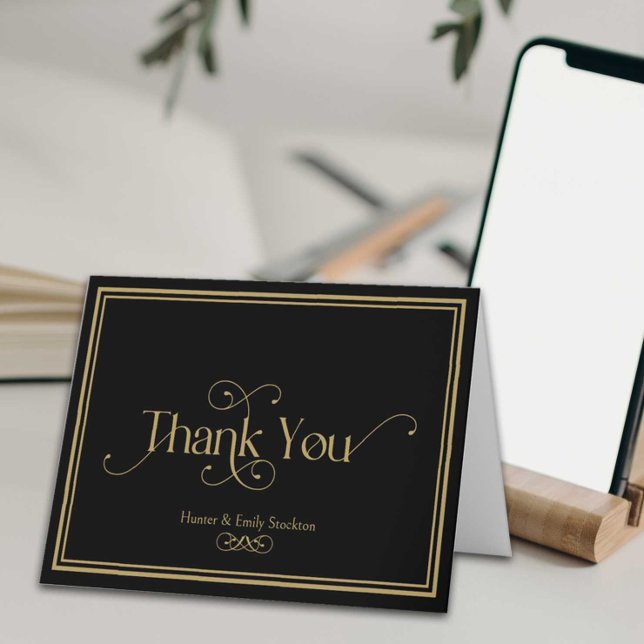 Cartão De Agradecimento Casamento Formal Dourado de Ornamentado Negro Eleg (An elegant black and gold thank you card with ornate typography.  Blank inside.)