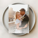 Cartão De Agradecimento Casamento Fotográfico Moderno 2 do Elegante<br><div class="desc">Expresse a sua gratidão com o nosso Cartões de agradecimentos de Casamento Fotográfico Moderno 2 do Script Elegante. Com duas belas fotografias de casal elegantes e caligrafia moderna manuscrita,  estas cartas de agradecimento são perfeitas para qualquer tipo de casamento.</div>