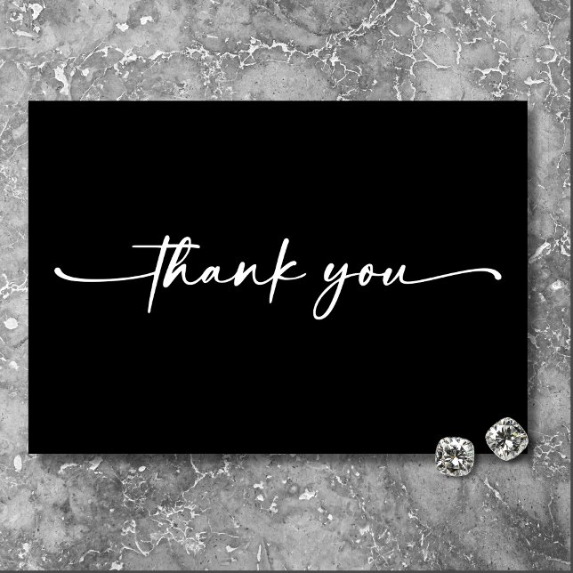 Cartão De Agradecimento Casamento Mínimo de Script Branco Preto Moderno (Modern Black White Script Photo Wedding Thank You Card)