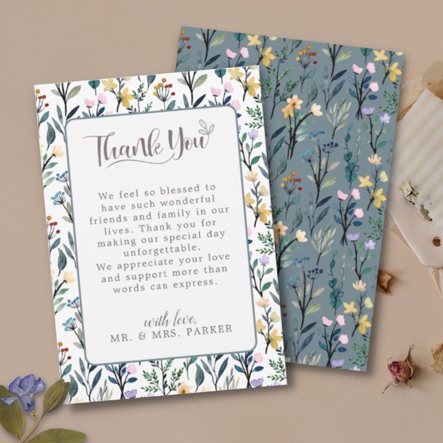 Cartão De Agradecimento Casamentos com Fonte Manuscrita Floral Estética (Criador carregado)