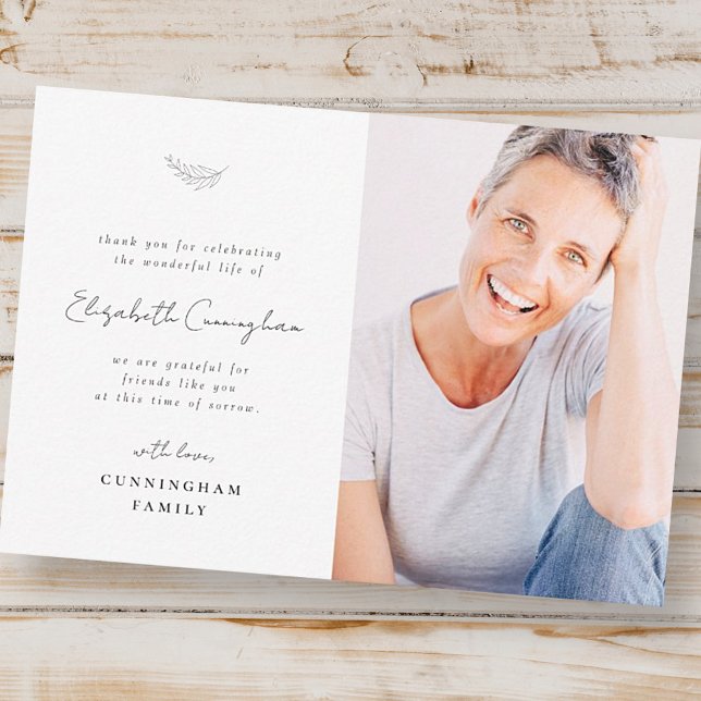 Cartão De Agradecimento Celebração da Foto Simples e Moderna da Vida (Criador carregado)