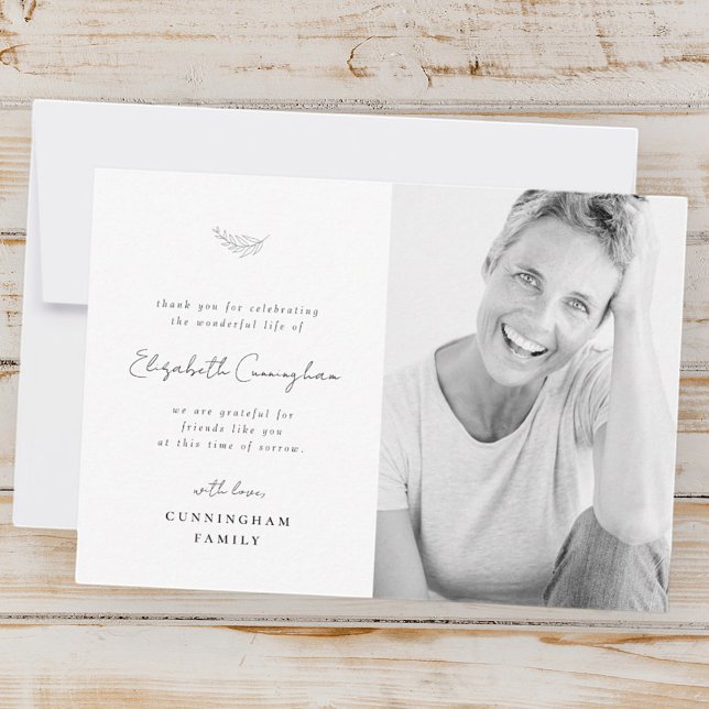 Cartão De Agradecimento Celebração da Foto Simples e Moderna da Vida (Criador carregado)