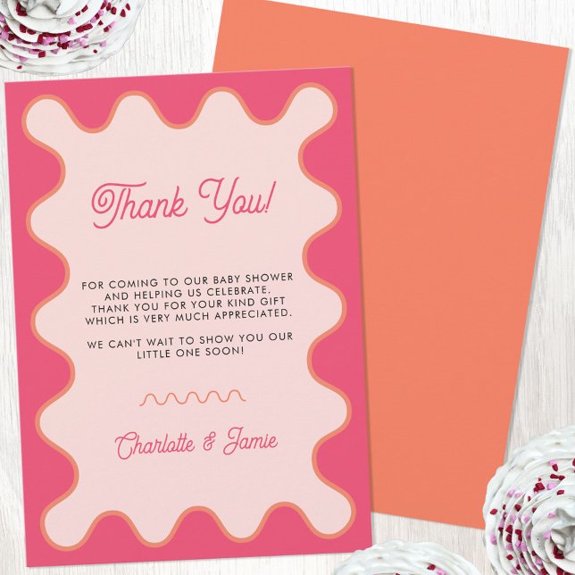 Cartão De Agradecimento Chá de fraldas da Curva Rosa Onda Retroativa (Retro modern wavy curve pink orange personalized baby shower thank you card)
