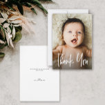 Cartão De Agradecimento Chá de fraldas de Fotografia Personalizada Moderna<br><div class="desc">Expresse a sua gratidão com o Cartões de agradecimentos moderno personalizado de Chá de fraldas de Foto para Pequenas Notas! Apresentando um design e um espaço limpos para uma foto personalizada, este cartão é a forma perfeita de obrigado para os convidados para comemorar seu dia especial. Na moda e sincero,...</div>