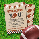 Cartão De Agradecimento Chá de fraldas de Futebol Themed Co-ed<br><div class="desc">Diga obrigado seu estilo com este chá de fraldas de tendências,  obrigado cartas. A formulação modelo é fácil de personalizar e sua família e amigos ficarão entusiasmados quando receberem esse obrigado fabuloso.</div>