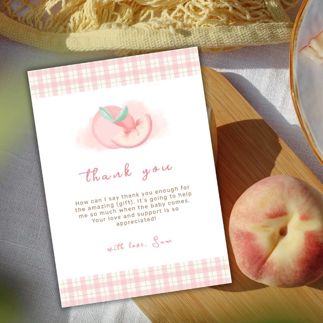 Cartão De Agradecimento Chá de fraldas de Pêssego Gingham, Rosa, doce (Sweet Pink Gingham Peach Baby Shower Thank You Card)