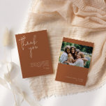 Cartão De Agradecimento Chá de Noiva Minimalista Terracota<br><div class="desc">Cartão de agradecimento de chá de noiva moderno minimalista terracota e creme,  personalizável com sua foto favorita.</div>