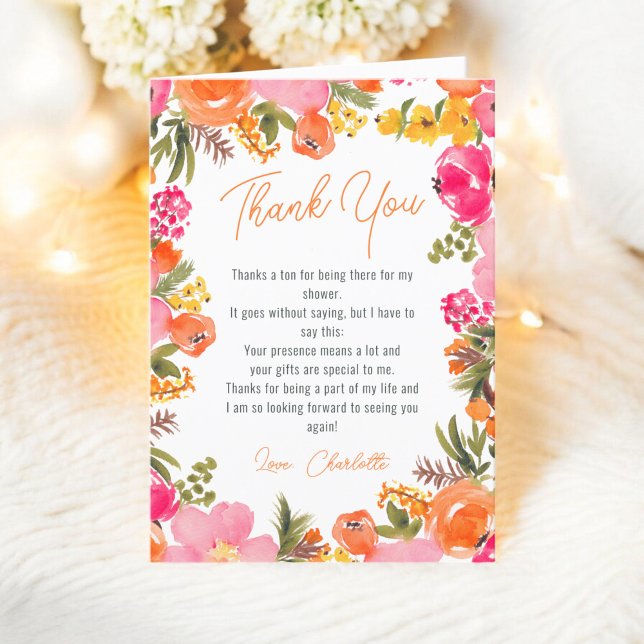 Cartão De Agradecimento Chá de panela de script de flores laranja modernas (Modern bold orange flowers script bridal shower thank you card)