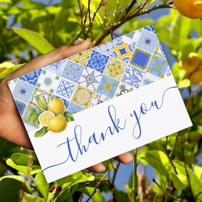 Cartão De Agradecimento Chá de panela de Verão com Azulejos azuis italiano (Italian Blue Tiles Lemon Summer Bridal Shower Thank You Card)