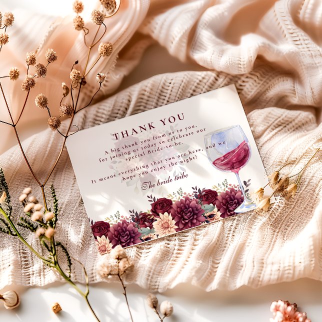 Cartão De Agradecimento Cheers to Love Burgundy Floral Bridal Shower (Criador carregado)