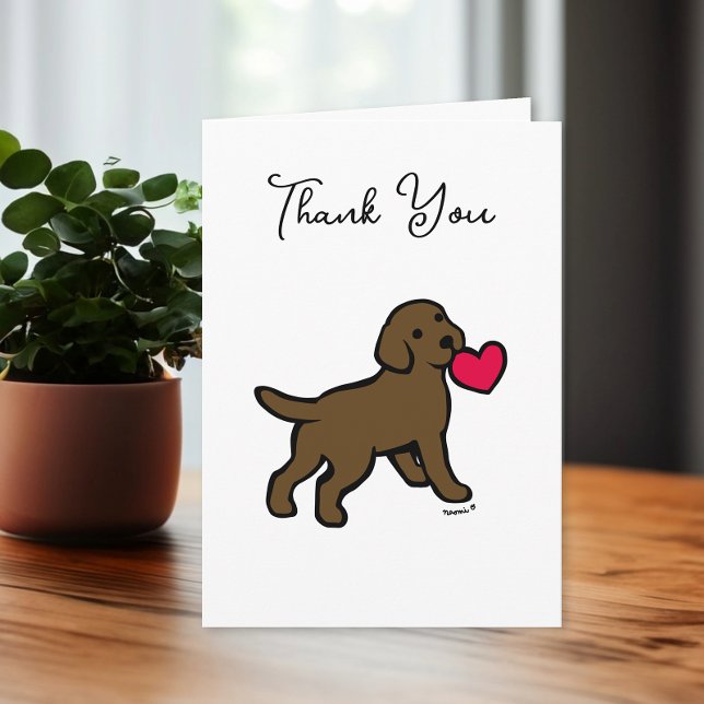 Cartão De Agradecimento Chocolate Labrador Puppy com coração (Chocolate Labrador Puppy with a Heart Design Thank You Cards for Labrador Owners. Cute Cartoon art.)